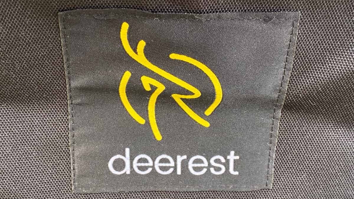 deerest マルチキャリーバッグM ロゴ